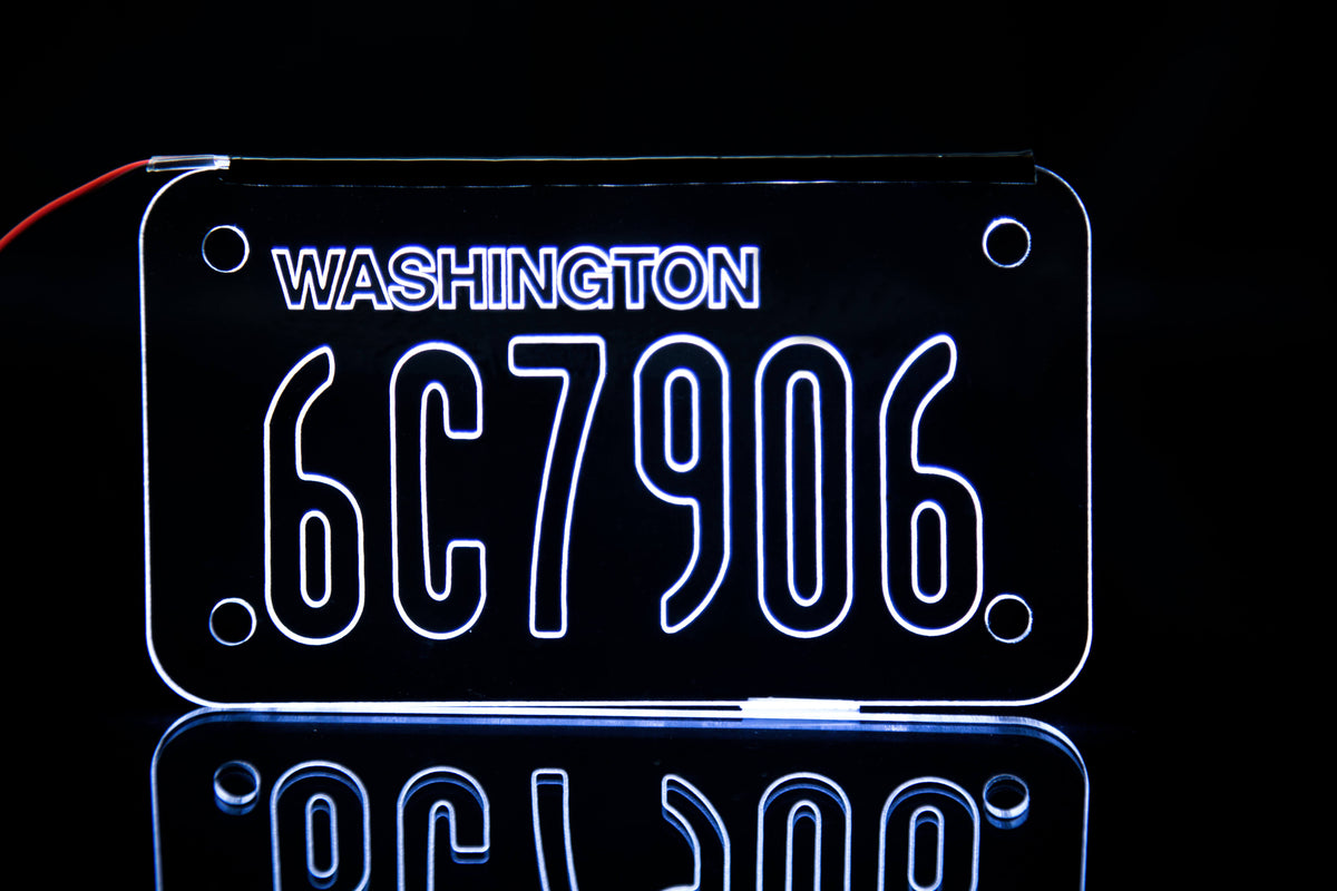 Car) Kit 1P L.E.D license plate cover [Single Cover] – Illum